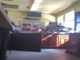 Erotik bikini barista duke kërcyer 1, falas tub bikini seks kapëse film